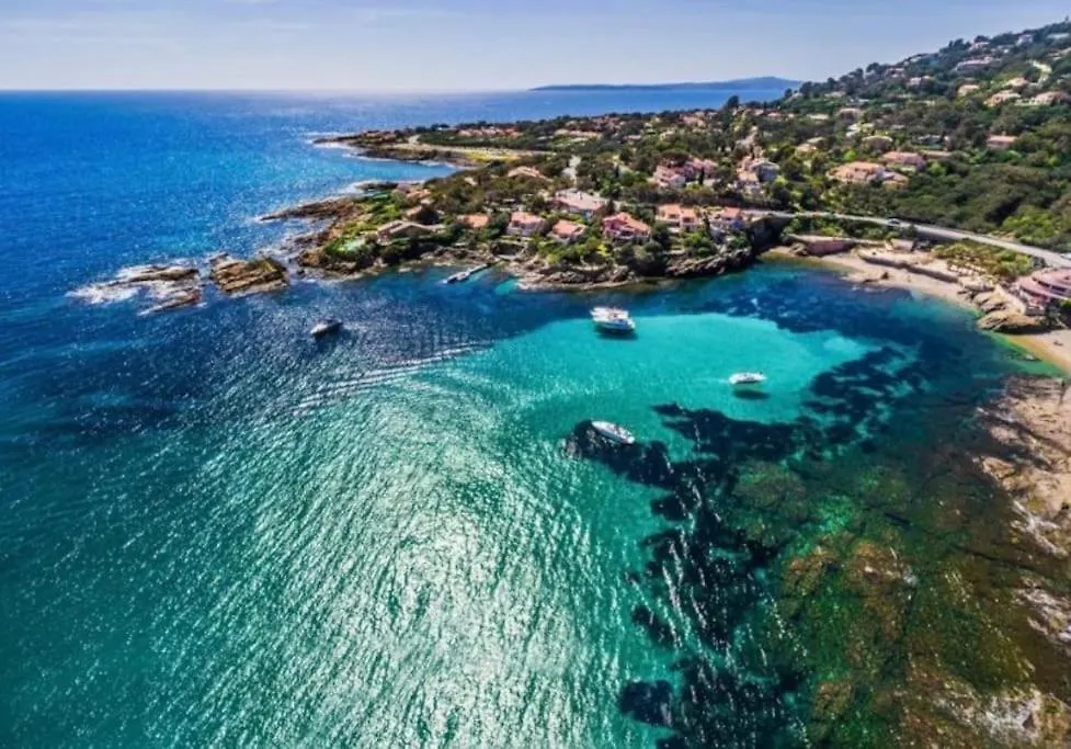 Villa Evasion Provencale, Plage A 1Km Les Issambres Francia