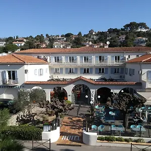 3* Hotel Logis Le Provencal
